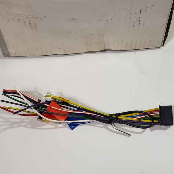 Stereo - Picture 10 of 13